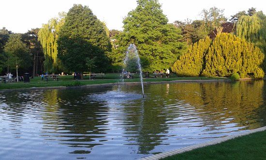 Pinner Memorial Park