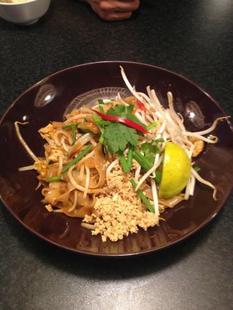 Eat-Aroi Thai