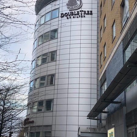 The Grill Restaurant Doubletree Chelsea