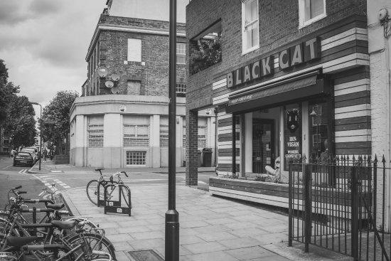 Black Cat cafe