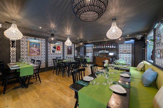 Romulo Cafe & Restaurant