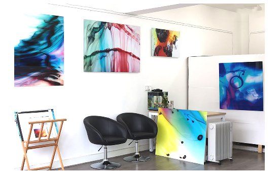 Elizabeth James Gallery