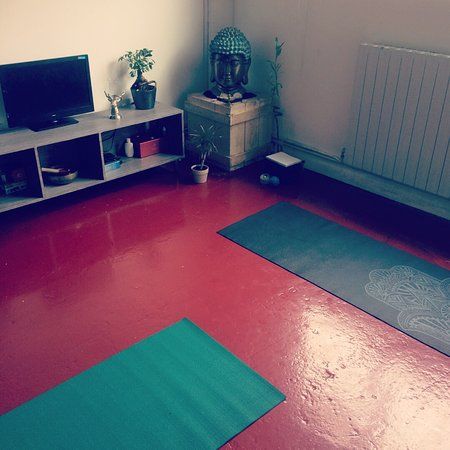 Garoz Therapy & Yoga