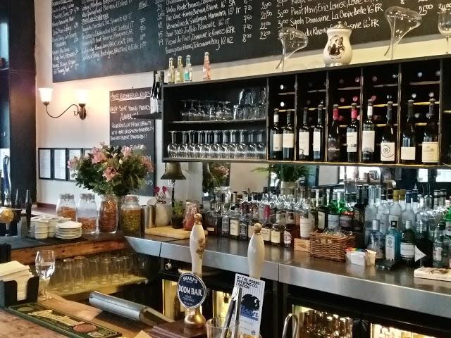 The Lansdowne Pub & Dining Room
