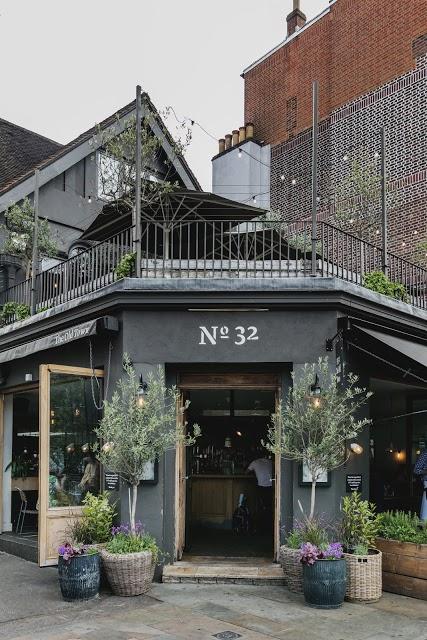 No 32 The Old Town