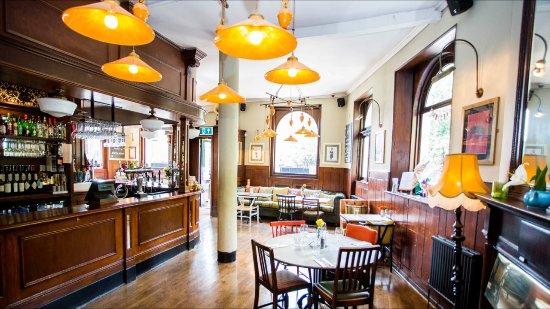 Marquess Tavern