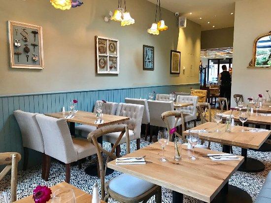 La Petite Auberge Cockfosters