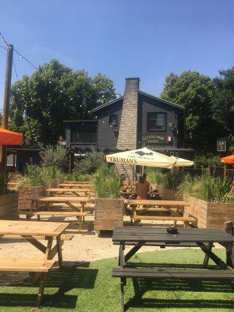 Clissold Park Tavern