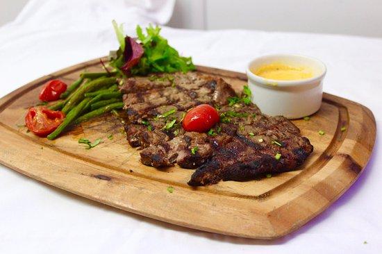 Le Madison Steakhouse