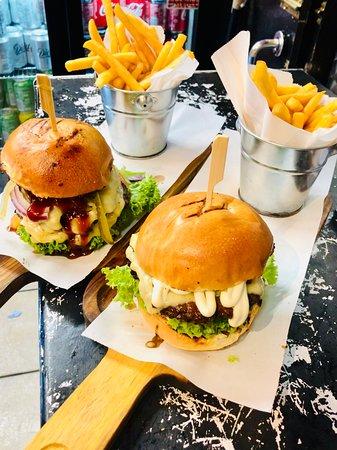 Beats Burger