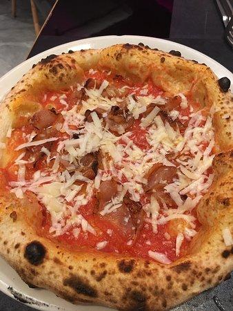 Gioia Pizza & Deli