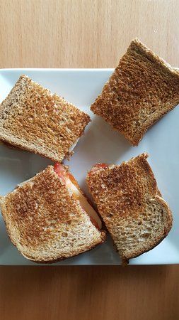 Munure's Cake Cafe Shop