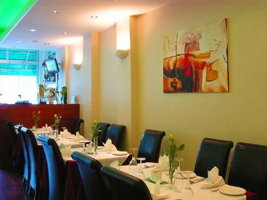 Dhonia Indian Cuisine