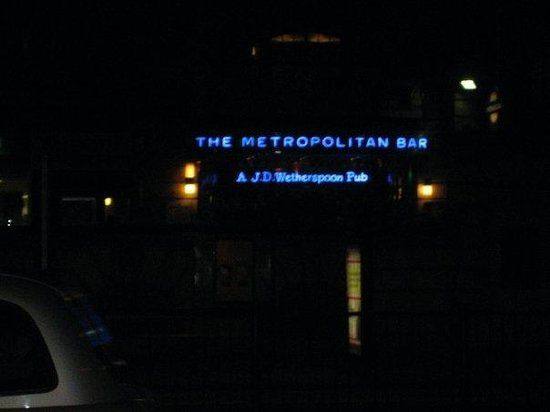 Metro Bar and Grill